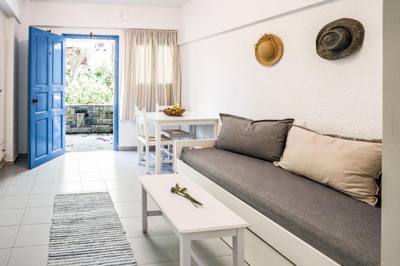 Ninetta'S Studios Poros Town Ngoại thất bức ảnh